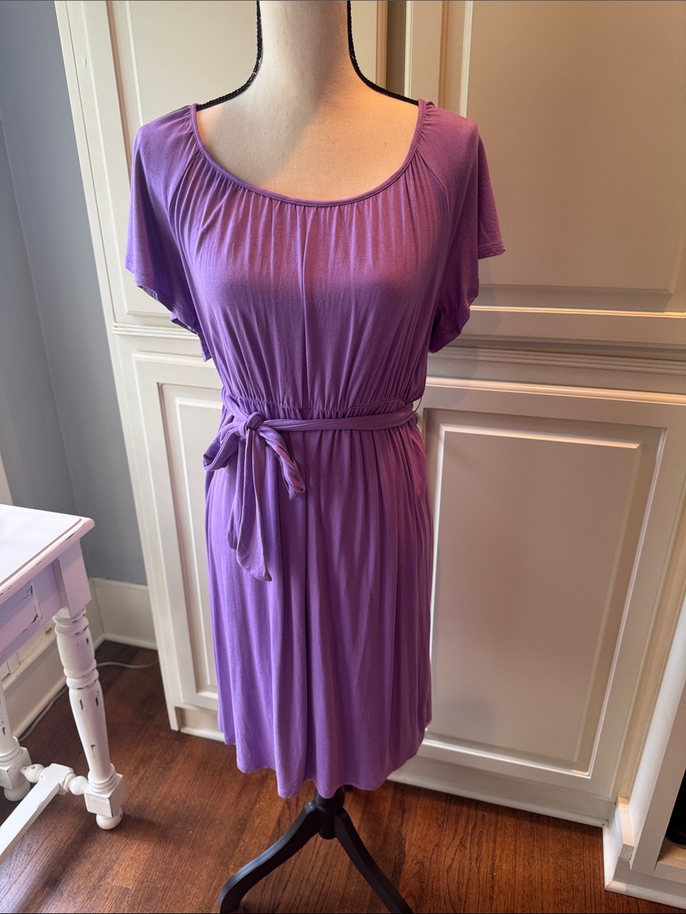 Purple Scoop Neck Belted Dress